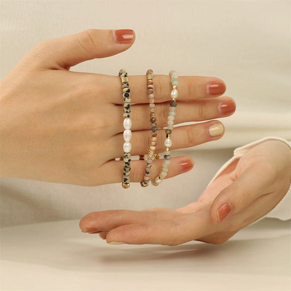 Wholesale Women's Freshwater Pearl And Semi Precious Stone Beaded Gold Plated Copper Bracelet With Geometric Design