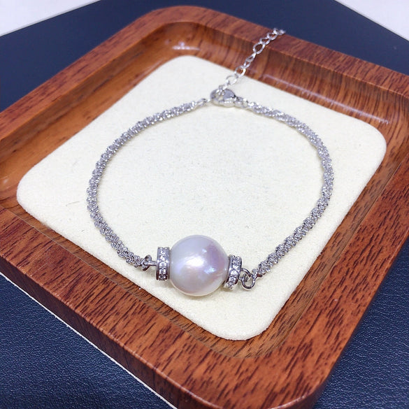 Wholesale Women's Freshwater Pearl Bracelet With Copper Material Wrinkled Round Baroque Style And Adjustable Cauliflower Chain