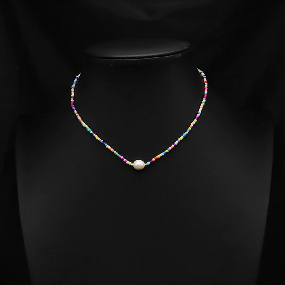 Wholesale Women's Freshwater Pearl Clavicle Chain Necklace With Geometric Design And Electroplating Treatment