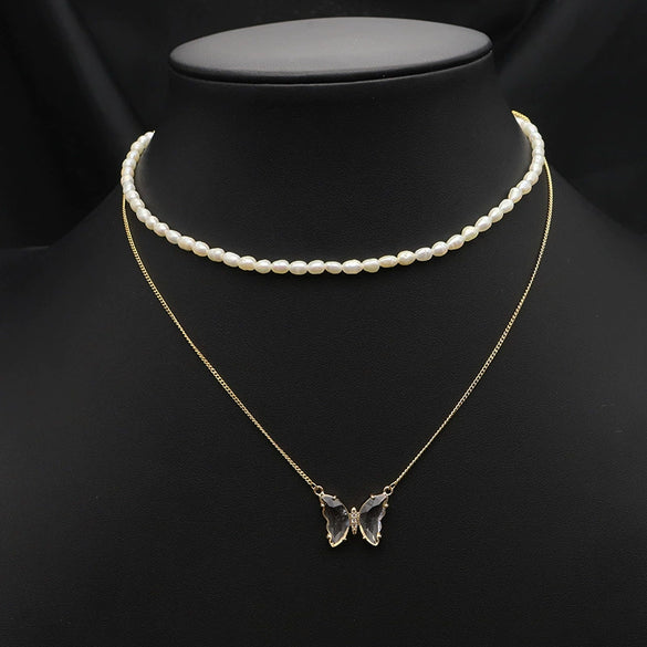 Wholesale Women's Freshwater Pearl Clavicle Chain Necklace With Geometric Design And Electroplating Treatment