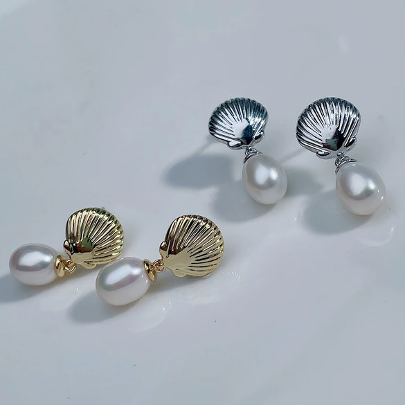 Wholesale Women's Freshwater Pearl Drop Shape S925 Silver Needle Earrings