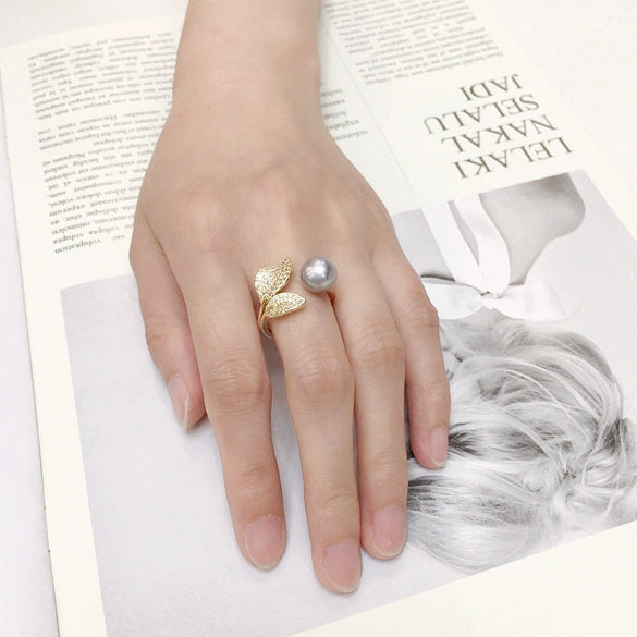 Wholesale Women's Freshwater Pearl Ring With Copper Accessories And Micro Set Zircon Leaf Design