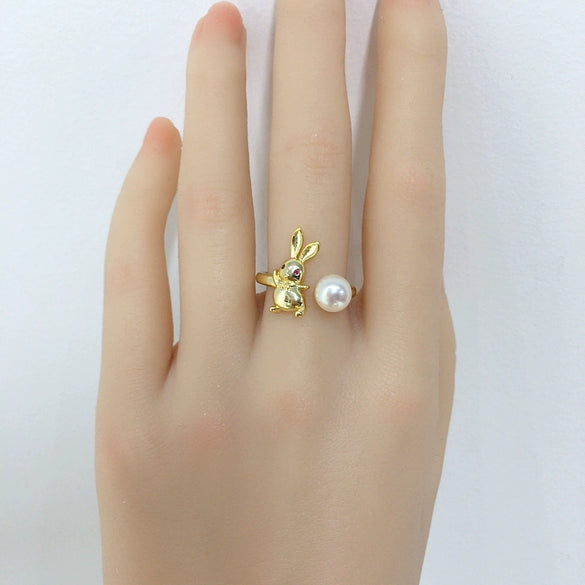 Wholesale Women's Freshwater Pearl Ring With Copper Accessories And Round Shape