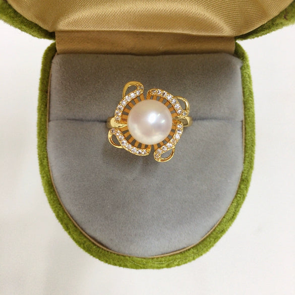 Wholesale Women's Freshwater Pearl Ring With Copper Micropaved Zircon Highgloss Natural Round Shape