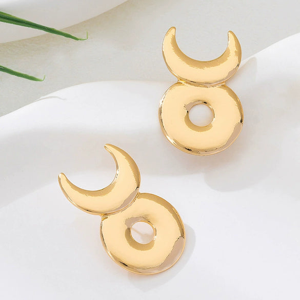 Wholesale Women's Geometric Circle Moon Alloy Electroplated Earrings With Stainless Steel Ear Needles