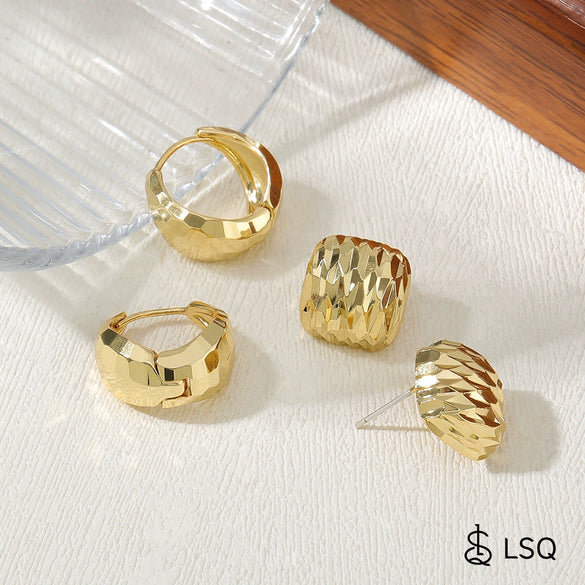 Wholesale Women's Geometric Copper Electroplated Diamond Earrings