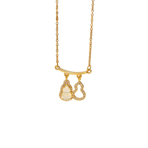 Wholesale Women's Geometric Copper Electroplated Pendant Necklace With O Word Chain