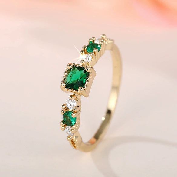 Wholesale Women's Geometric Copper Ring With Zirconia Elegant And Fashionable
