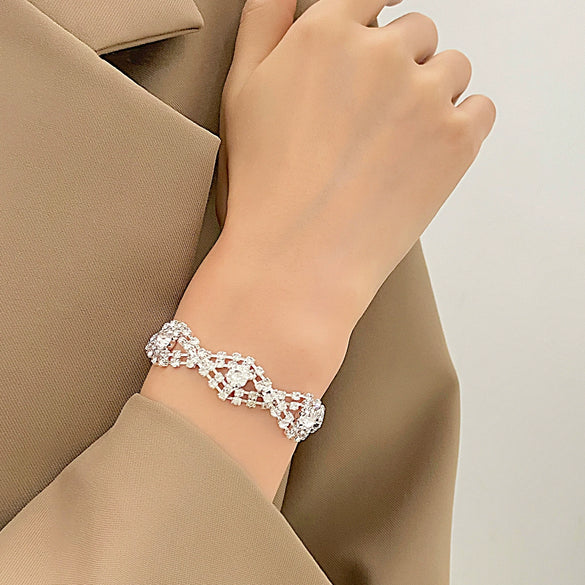 Wholesale Women's Geometric Copper Zircon Woven Claw Chain Bracelet Set With Diamonds