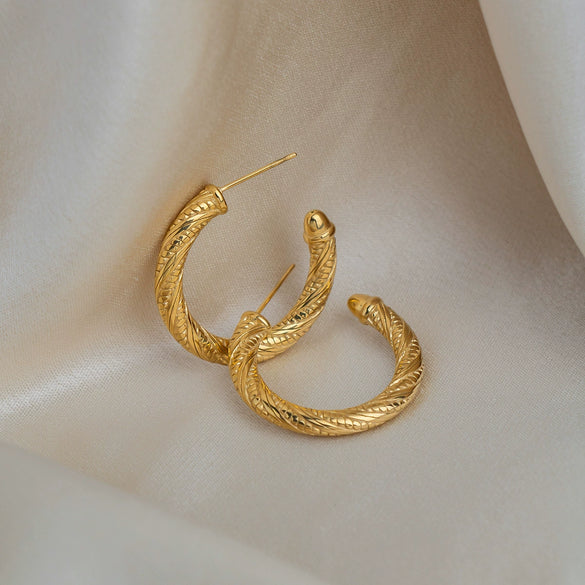 Wholesale Women's Geometric Cshaped Stainless Steel Vacuum Gold Plated Braided Thread Earrings