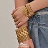 Wholesale Women's Geometric Electroplated Stainless Steel Small Leaf Hollow Buckle Bracelet
