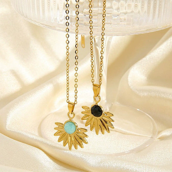 Wholesale Women's Geometric Fanshaped Chrysanthemum Pendant Stainless Steel Necklace Set With Precious Stones Goldplated