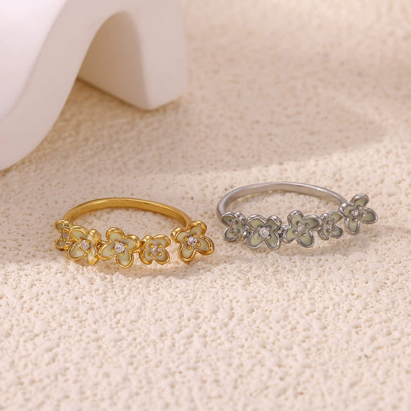 Wholesale Women's Geometric Flower Titanium Steel Ring Inlaid With Gold Light Luxury Jewelry Accessories