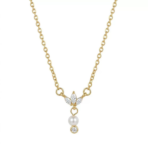 Wholesale Women's Geometric Flowershaped Zircon And Pearl Pendant Necklace With 18K Gold Texture Electroplated Flash O Chain Gentle Chic Style