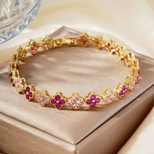 Wholesale Women's Geometric Fourleaf Clover Zircon Copper Bracelet Luxury Minimalist Design