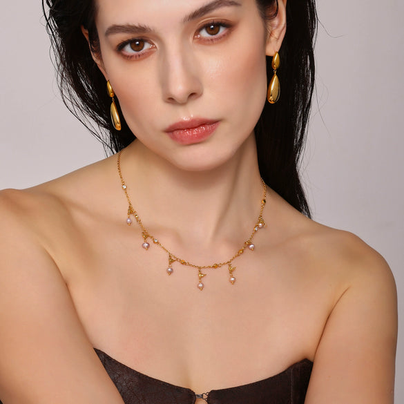 Wholesale Women's Geometric Freshwater Pearl Necklace Handmade With Titanium Steel And Zircon Electroplating
