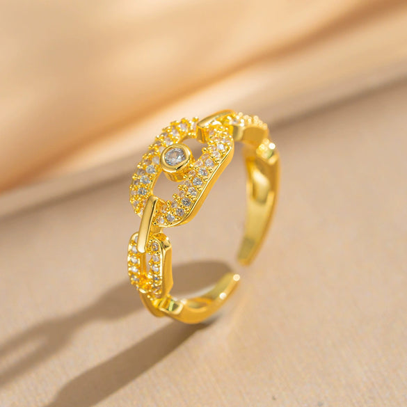 Wholesale Women's Geometric Gold Plated Copper Ring With 18K Rose Gold Plating And Full Diamond Light Luxury Design