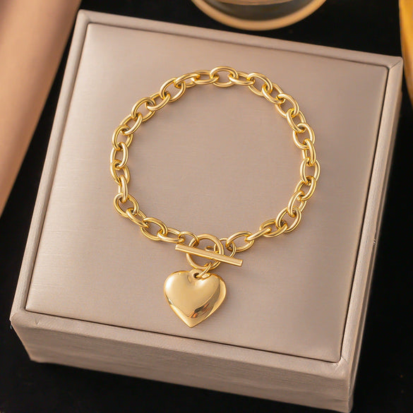 Wholesale Women's Geometric Heart Shape Electroplated Titanium Steel Bracelet Highend Accessory