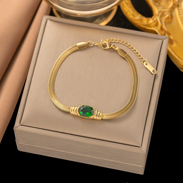 Wholesale Women's Geometric Heart Shape Electroplated Titanium Steel Bracelet Highend Accessory