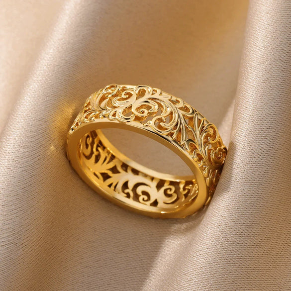 Wholesale Women's Geometric Heartshaped And Fruitshaped Inlaid With Gold Copper Ring Accessories