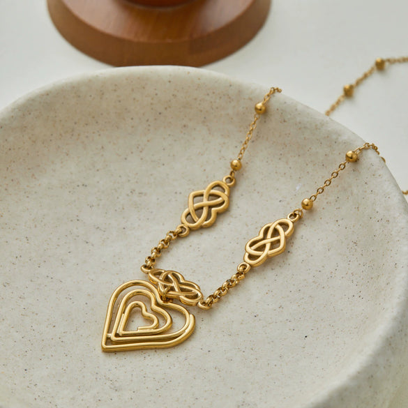 Wholesale Women's Geometric Heartshaped Stainless Steel 18K Gold Electroplated Layered Necklaces For Office Ladies