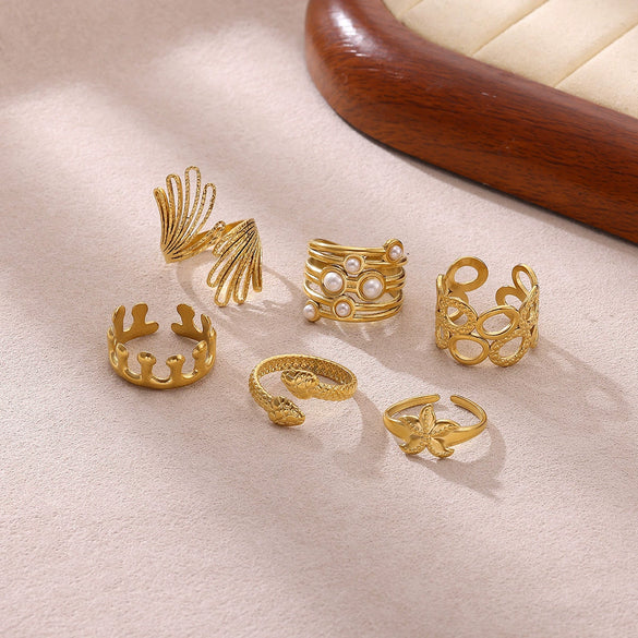 Wholesale Women's Geometric Hollow Flower Goldplated Inlaid With Gold Stainless Steel Zircon Ring With Fruit Shape And Pattern Light Luxury Style