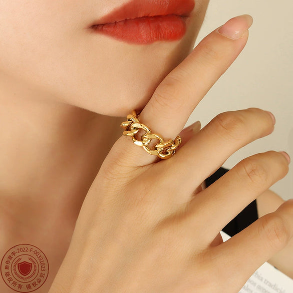 Wholesale Women's Geometric Hollow Twist Opening Electroplated Titanium Steel Ring