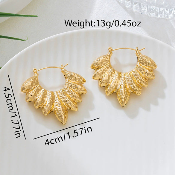 Wholesale Women's Geometric Leaf Pattern Electroplated Alloy Stainless Steel Earrings Luxury Versatile Jewelry