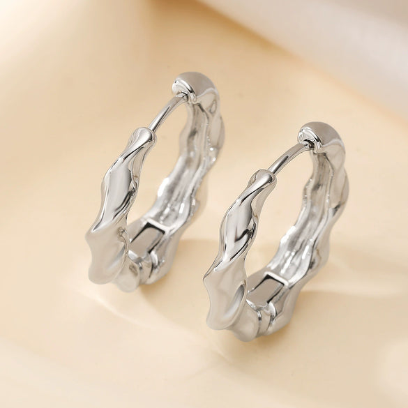 Wholesale Women's Geometric Metal Style Copper Electroplated Gold Earrings