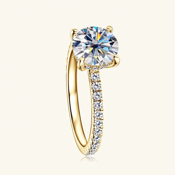 Wholesale Women's Geometric Microembedded Fourclaw Moissanite Silver Ring With Electroplating