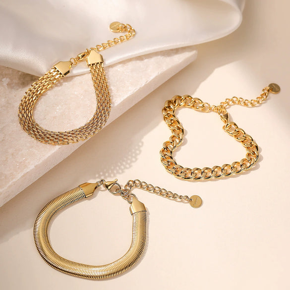 Wholesale Women's Geometric Micropaved Stainless Steel 18K Gold Plated Bracelet