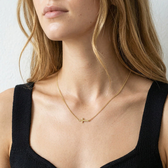 Wholesale Women's Geometric Minimalist 925 Silver Goldplated Side Chain Clavicle Necklace