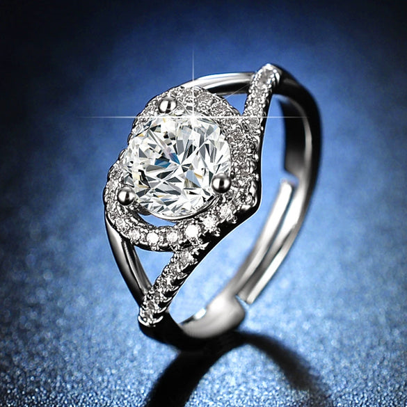 Wholesale Women's Geometric Moissanite Ring With Diamond Treatment In White Copper