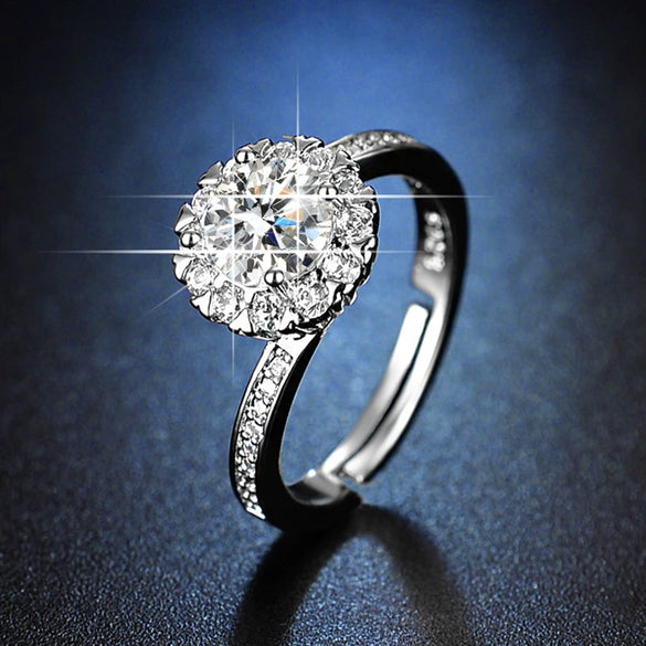 Wholesale Women's Geometric Moissanite Ring With Diamond Treatment In White Copper