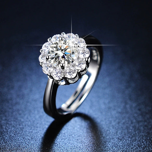 Wholesale Women's Geometric Moissanite Ring With Diamond Treatment In White Copper