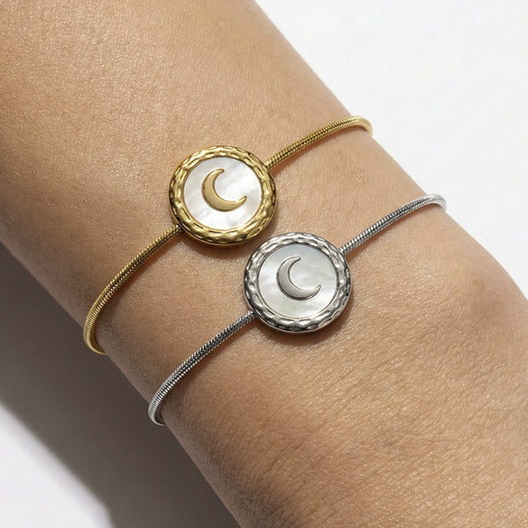 Wholesale Women's Geometric Moonshaped Stainless Steel Goldplated Bracelet