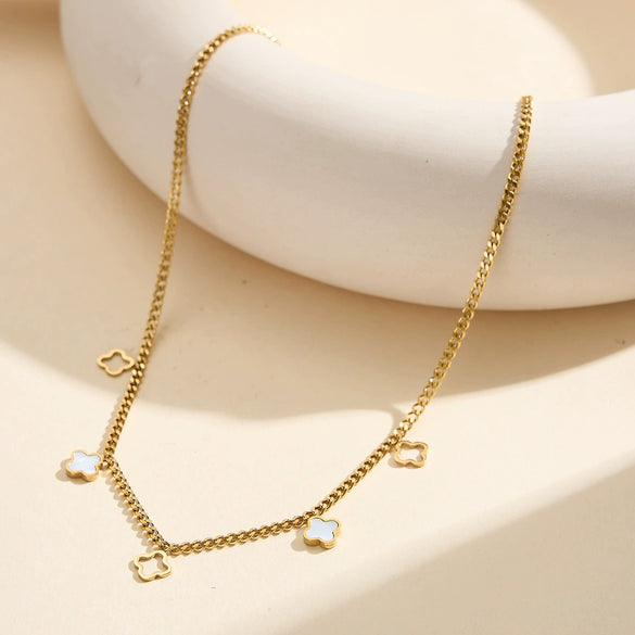 Wholesale Women's Geometric Motherofpearl Titanium Steel Electroplated Calendering Chain Necklace