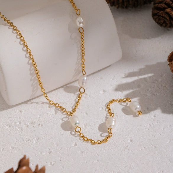 Wholesale Women's Geometric Natural Pearl Oshaped Chain Necklace Stainless Steel Pvd Furnace Vacuum Real Gold Plated Jewelry