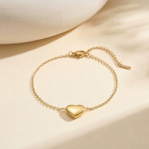 Wholesale Women's Geometric Original Design Electroplated Stainless Steel Heart Bracelet