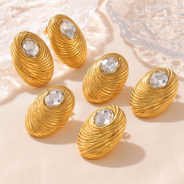 Wholesale Women's Geometric Oval White Glass Stone Earring With Titanium Steel And Pvd Vacuum Gold Plating