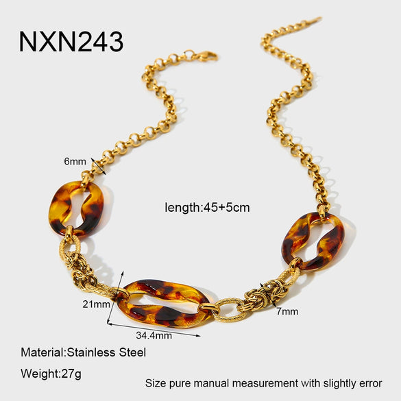 Wholesale Women's Geometric Pattern Gold Plated Stainless Steel Necklace Vintage Luxury Jewelry