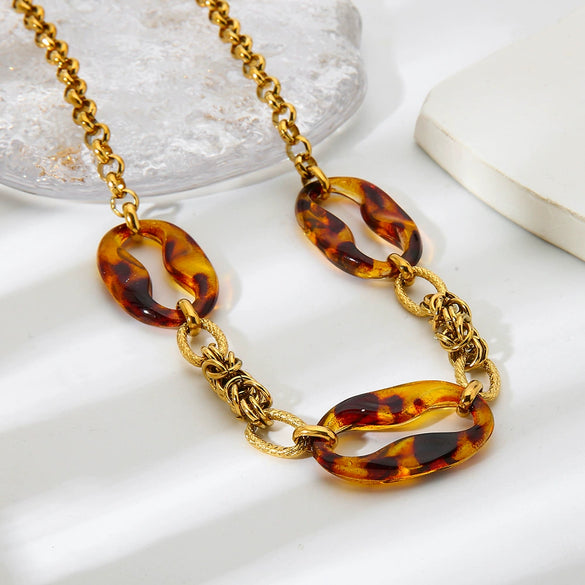 Wholesale Women's Geometric Pattern Gold Plated Stainless Steel Necklace Vintage Luxury Jewelry