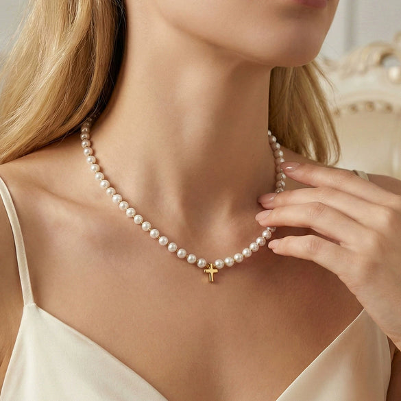 Wholesale Women's Geometric Pearl Choker Necklace With Electroplated Calendering Chain