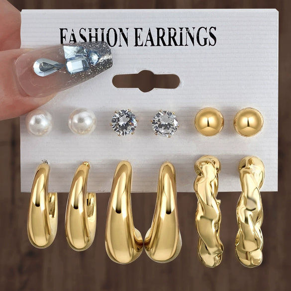 Wholesale Women's Geometric Plastic And Resin Water Drop And Cshaped Earrings With Electroplating Treatment