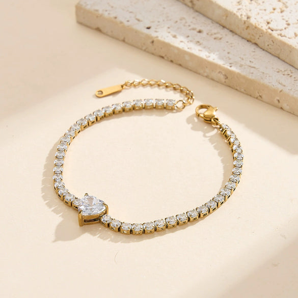 Wholesale Women's Geometric Real Gold Plated Stainless Steel Heart Bracelet Luxury Jewelry