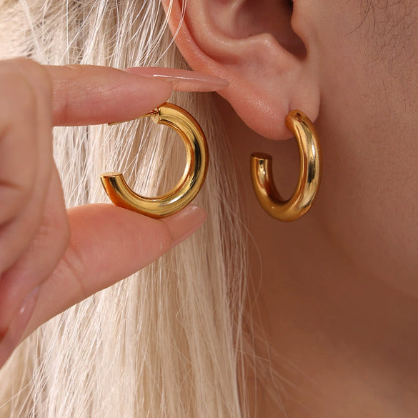 Wholesale Women's Geometric Retro Stainless Steel Electroplated Cshaped Earrings
