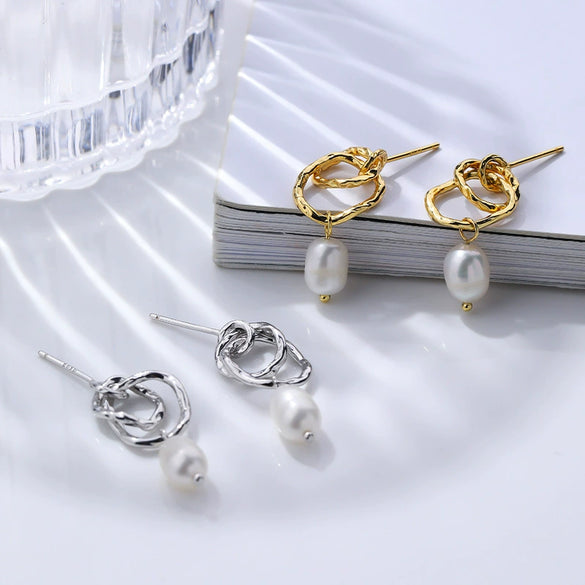 Wholesale Women's Geometric S925 Silver Natural Pearl Stud Earrings With Electroplating