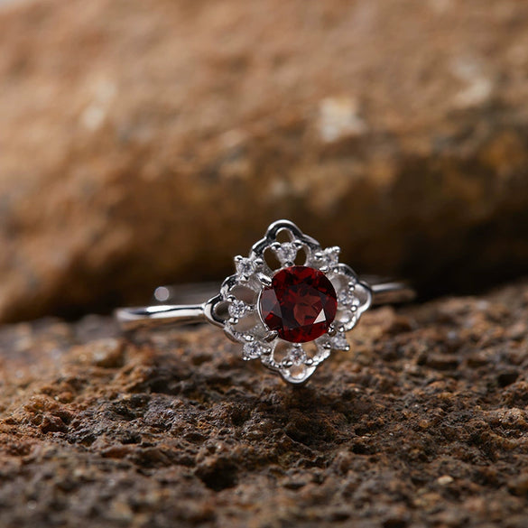 Wholesale Women's Geometric S925 Sterling Silver 18K Gold Natural Color Treasure Earrings Jewelry