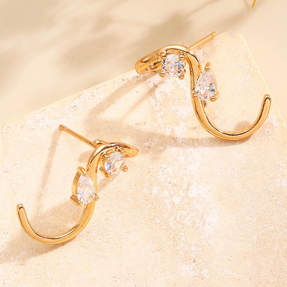 Wholesale Women's Geometric Shaped Copper Electroplated Diamondstudded Sshaped Earrings