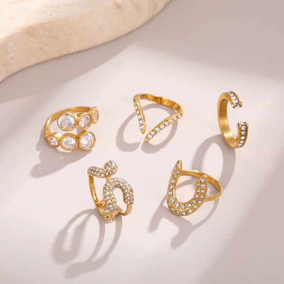 Wholesale Women's Geometric Snakeshaped Crescent Stainless Steel Diamondencrusted Electroplated Ring With Retro Light Luxury Style